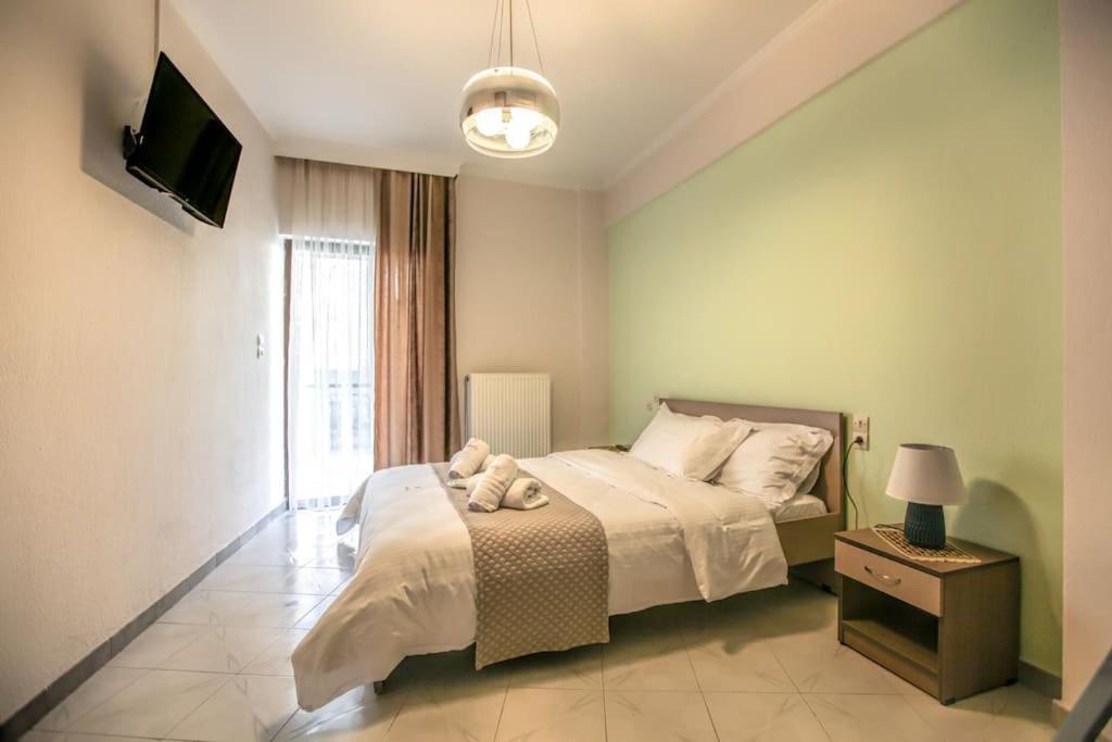 Del Sol #5 Meteora Luxurious Family Suites Καλαμπάκα Εξωτερικό φωτογραφία